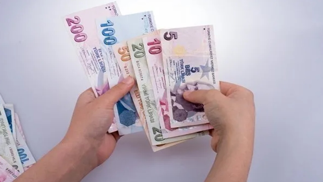 3 ay öncesinden hesapladı! En düşük emekli maaşı için kesin rakam verdi!