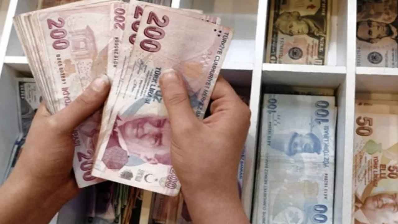 Ev hanımlarına büyük destek: Ev hanımlarına KOSGEB hibe kredisi 2025