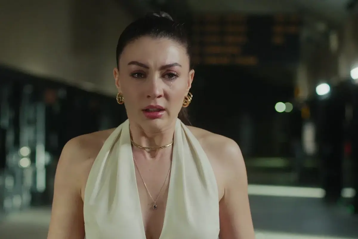 Hayranından şoke eden not! Burcu Özberk’e yapılan yorum tepki çekti
