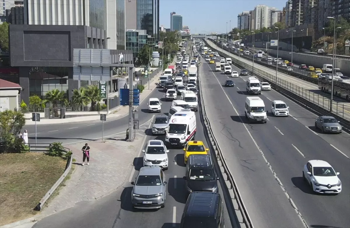 İstanbul trafiğinde yeni uygulama! Artık anons yapılacak