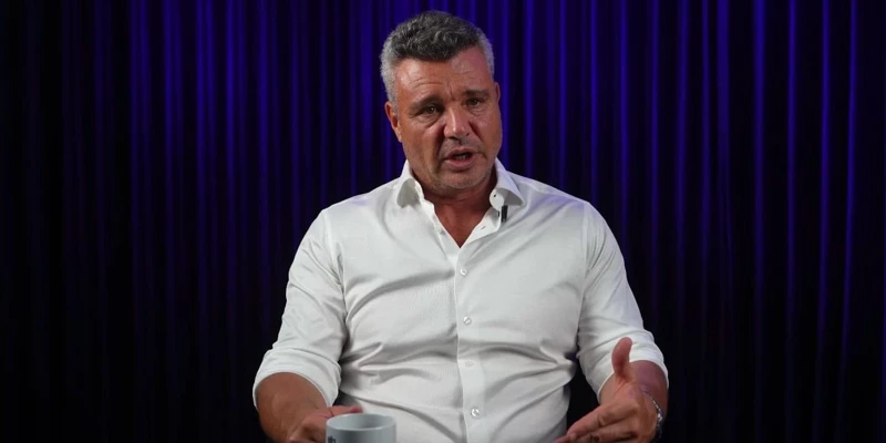 Sadettin Saran onları hemen yolluyor: Fenerbahçe’de o isimler topun ağzına geldi