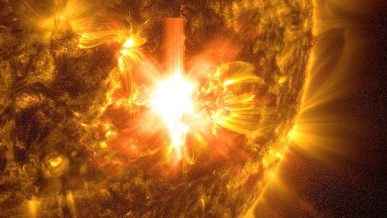 Güneş garip şekilde davranıyor: NASA’dan büyük itiraf