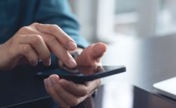 Herkesin Telefonunda Var Ama Büyük Tehlike Saçıyor