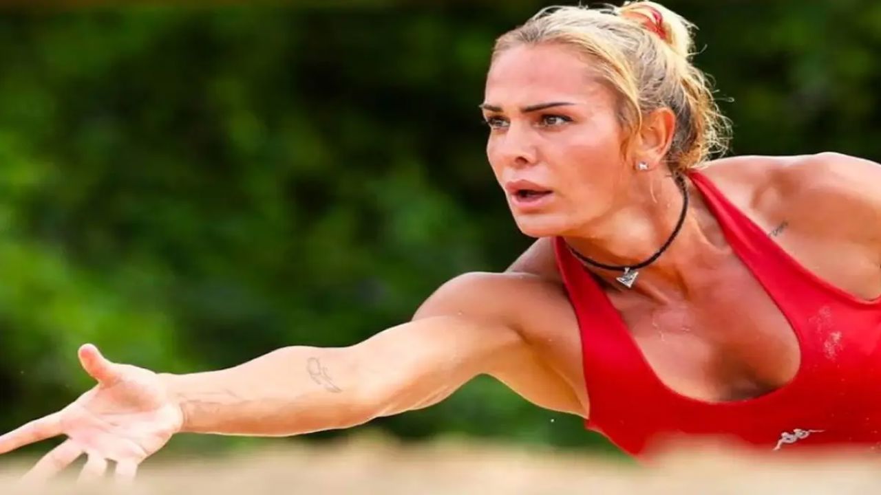 Nagihan Karadere’den Turabi İtirafı: “Survivor Bir Yana, Turabi Bir Yana”