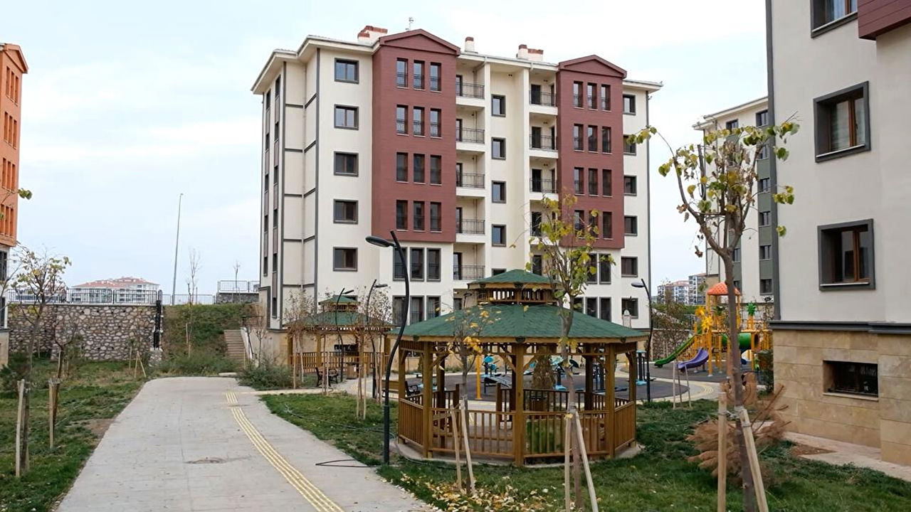 TOKİ’den Büyük Fırsat! İstanbul ve Ankara Dahil 32 İlde 281 Taşınmaz Satışa Çıkıyor